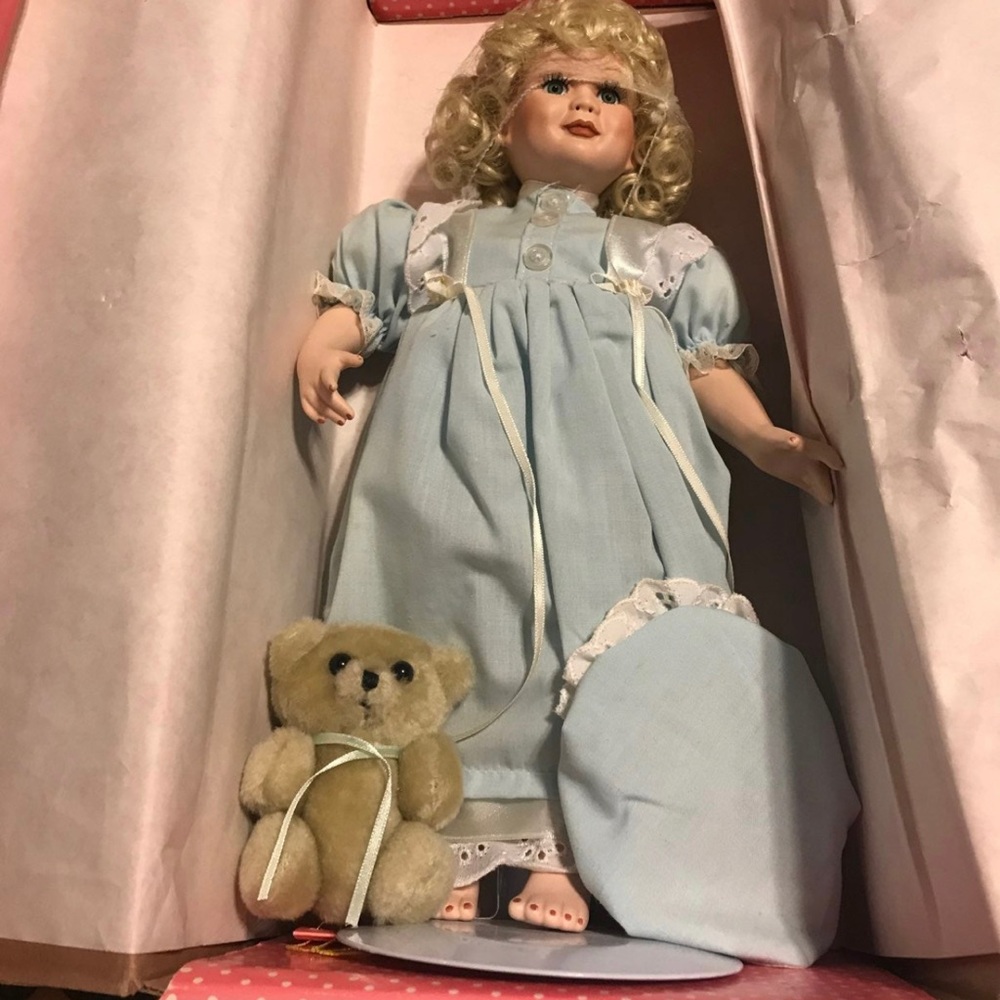 Paradise Galleries Premiere Edition Porcelain Doll